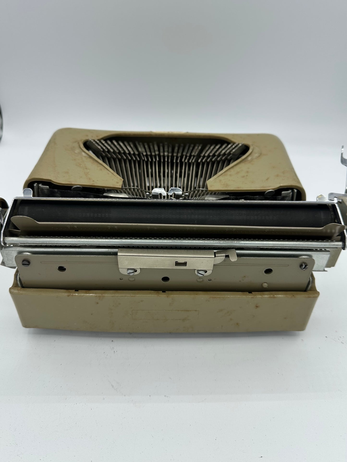 Macchina da scrivere vintage Alba